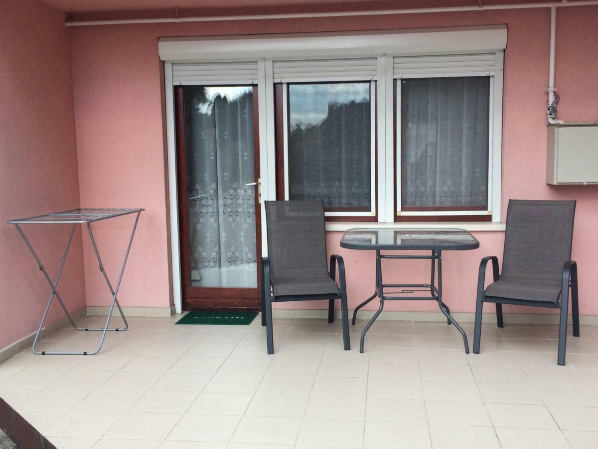 Aida Apartman Harkány Екстериор снимка